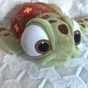 Disney finding Nemo Squirt